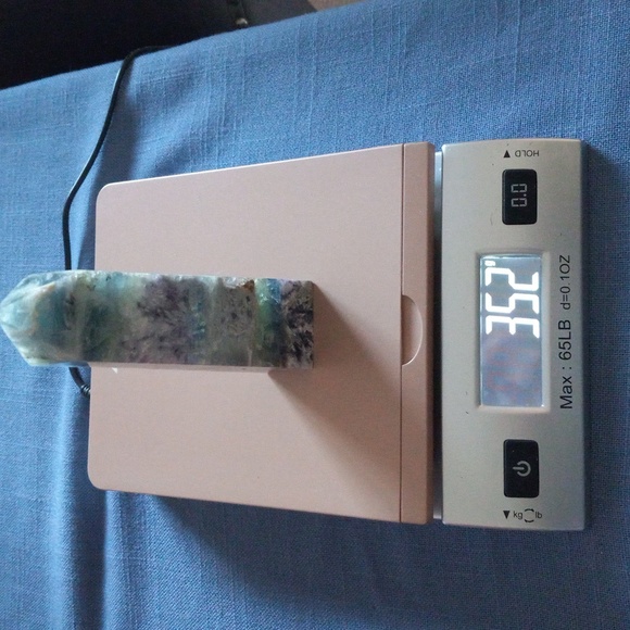 Beautiful Feather Fluorite with Rainbows Crystal Tower. - Picture 13 of 13